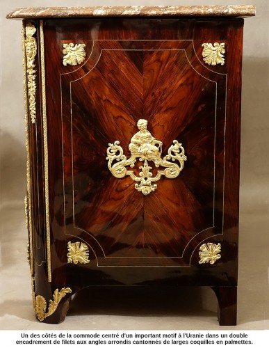 Antiquités - Commode de François Lieutaud d'époque Louis XIV
