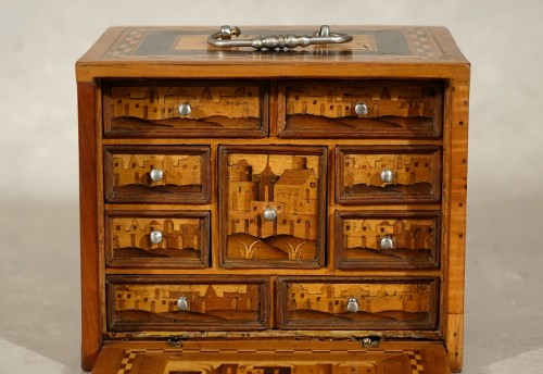 Petit cabinet d'Augsbourg XVIIe - 