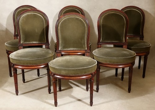 Sièges Chaise - Six chaises en acajou massif par Georges Jacob