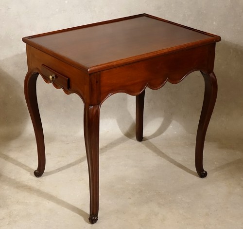 Table en cabaret à jeu de trictrac et d'échec en acajou - Nantes XVIIIe - Mobilier Style Louis XV