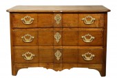 Commode malouine Louis XIV