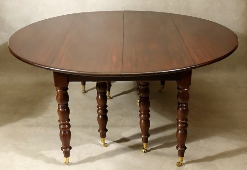 Grande table de banquet et ses 7 rallonges en acajou massif - Mobilier Style Empire