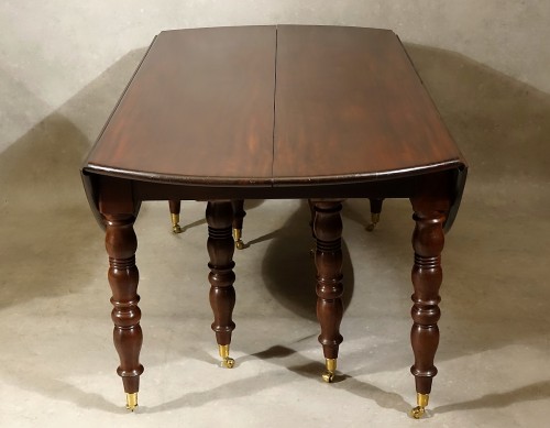 Grande table de banquet et ses 7 rallonges en acajou massif - Empire