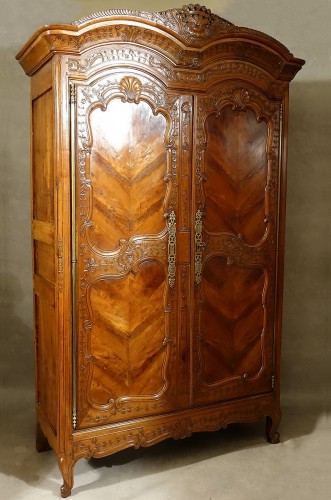 Mobilier Armoire - Armoire de mariage rennaise signée Croizé
