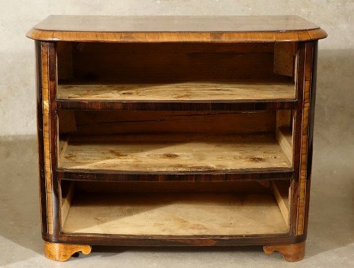 Antiquités - Commode de maîtrise Louis XIV - Grenoble premier tiers du XVIIIe