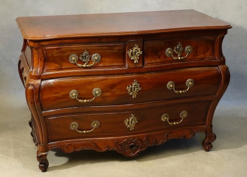 Commode bordelaise en acajou massif - Bordeaux XVIIie - Louis XV
