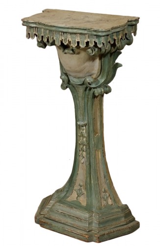 Console piémontaise aux passementeries