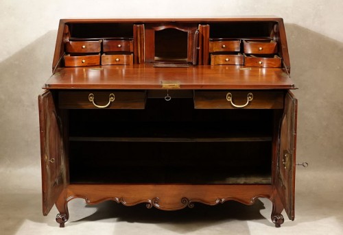 Antiquités - Scriban nantais en acajou massif