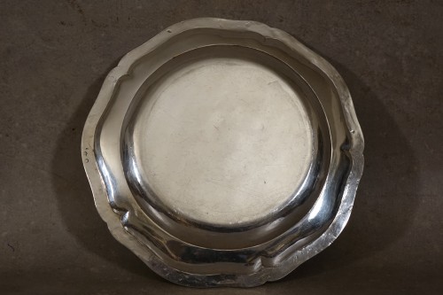Plat en argent XVIIIe - Antiquités Philippe Glédel