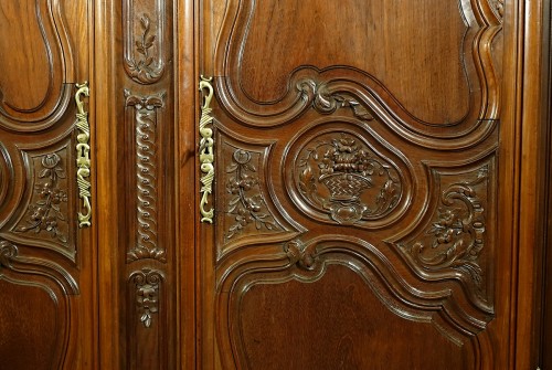 XVIIIe siècle - Armoire de port en acajou massif - Normandie XVIIIe