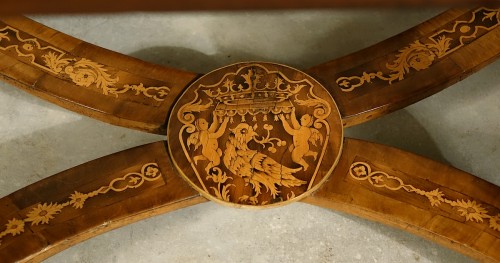 Antiquités - Table Louis XIV en marqueterie dans le style d'Augsbourg - Innsbruck XVIIe