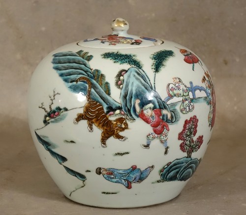Pot à gingembre en porcelaine de Chine - Epoque Qing - Antiquités Philippe Glédel