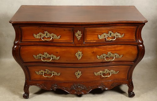 Commode en S en acajou massif - Bordeaux XVIIIe - Mobilier Style Louis XV
