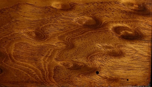 XVIIIe siècle - Bureau cylindre d'époque Louis XVI en acajou moucheté
