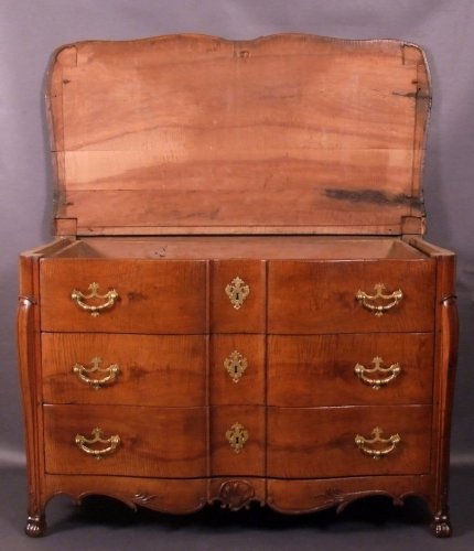 Mobilier Commode - Commode malouine en bois ondé - XVIIIe siècle