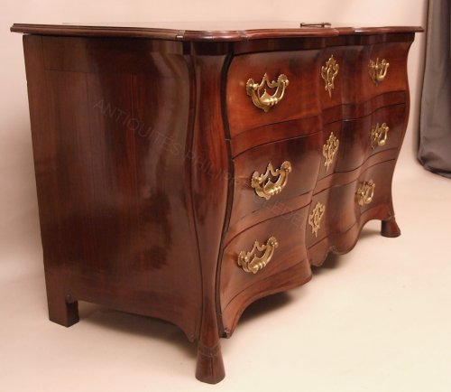 Commode de frégate de corsaire malouin - Mobilier Style Louis XV