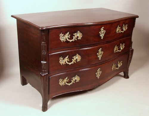 Commode de port Mazarine en acajou - Mobilier Style Louis XV