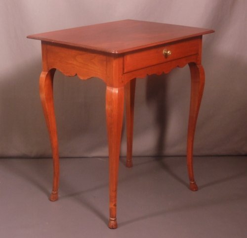 Petite table de port rochelaise - Mobilier Style Louis XV
