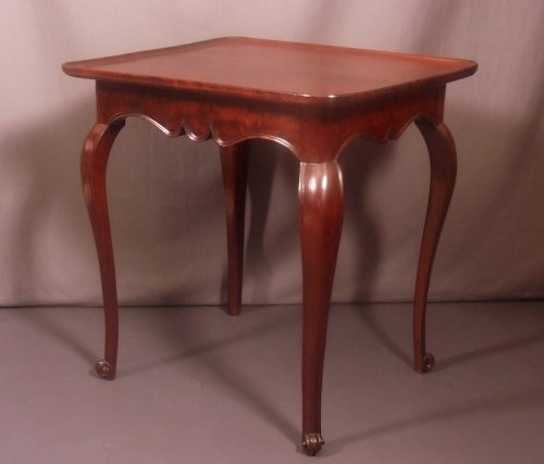 Table cabaret en acajou massif - Bordeaux XVIIIe - Mobilier Style Louis XV