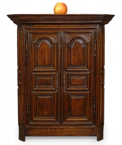 Armoire de maîtrise du XVIIIe siècle