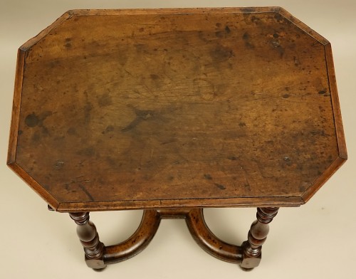 Antiquités - Petite table de cabaret Louis XIII - Bourgogne XVIIe