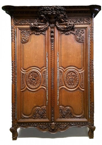 Armoire de mariage normande "aux personnages" - Bayeux XIXe siècle