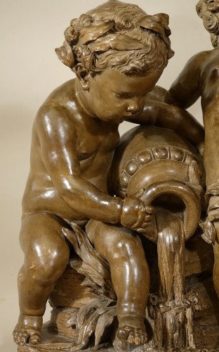 XIXe siècle - Importante terre cuite - Putti à la fontaine