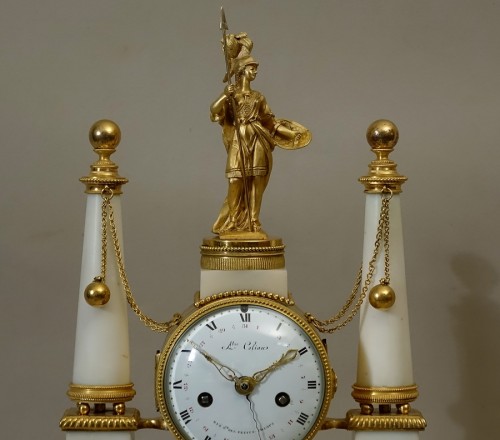 Horlogerie Pendule - Pendule portique à la Minerve - Époque Louis XVI