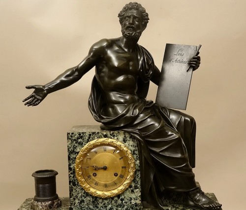 Importante pendule néoclassique de la Maison Denière à Paris - Horlogerie Style Restauration - Charles X