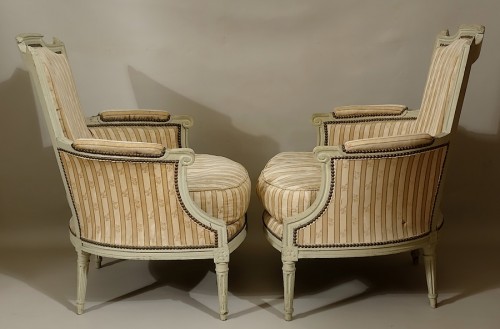 Pair of large bergères armchairs - Paris Louis XVI period - Seating Style Louis XVI