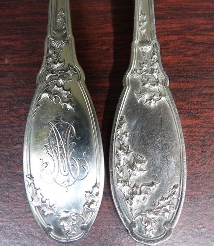 Antiquités - Petite ménagère aux chardons en argent (37 pièces) - Époque Art nouveau