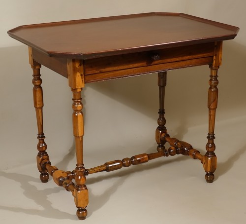 Furniture  - Cabaret table Rochelaise in guaiac and speckled mahogany