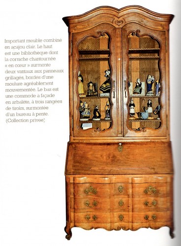 Commode bureau bibliothèque. Travail nantais d'époque XVIIIe - Louis XV