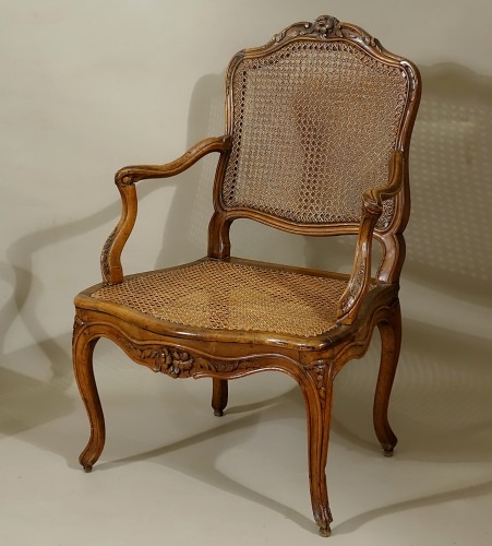 Sièges Fauteuil & Bergère - Paire de fauteuils cannés - Époque Louis XV