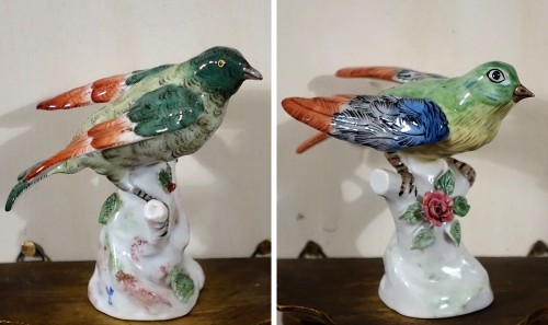 XIXe siècle - Collection d'oiseaux en porcelaine sur consoles en bois doré