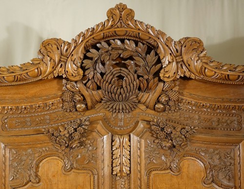 Mobilier Armoire - Armoire de mariage "aux chevaux marins" Commande d'armateur - Fécamp