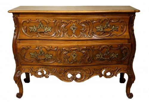 Commode provençale nîmoise en noyer - XVIIIe siècle