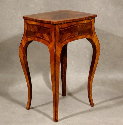 Mobilier Table & Guéridon - Table à ouvrage estampillée Butte - Paris - Epoque Louis XV