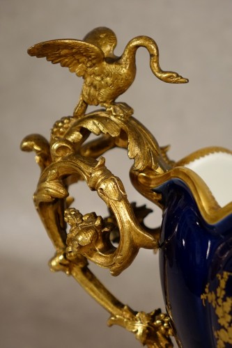 Napoléon III - Jardinière en porcelaine montée bronze - Époque Napoléon III