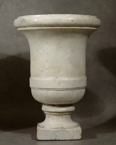 Paire de vases en marbre de Carrare d&#039;époque Empire - Decorative Objects Style Empire