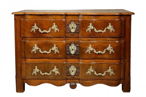 Commode du Dauphiné d'époque Louis XIV aux armoiries des Habsbourg