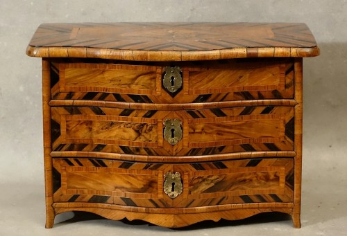 Commode de maîtrise XVIIIe en Coromandel - Louis XIV
