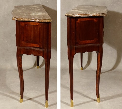 Louis XV - Louis XV period Parisian console table