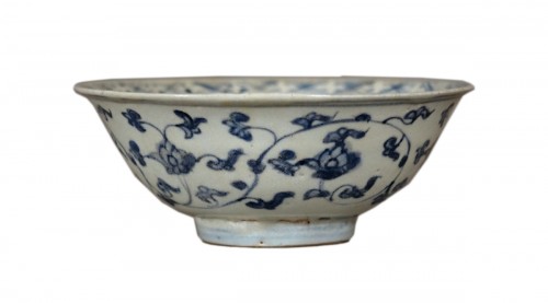 Coupe en porcelaine bleu-et-blanc de Chine - Epoque Ming
