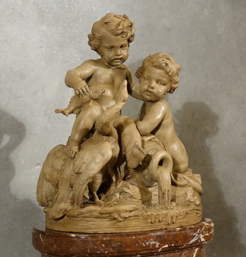  - Putti au cygne - Sculpture en terre cuite sur socle en marbre - XIXe
