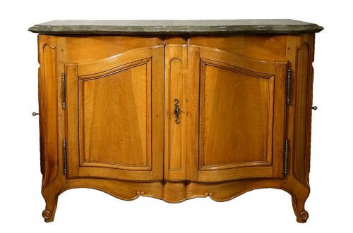 Hunting sideboard with Saint-Cyr stone and side doors. Hache in Grenoble 18th century