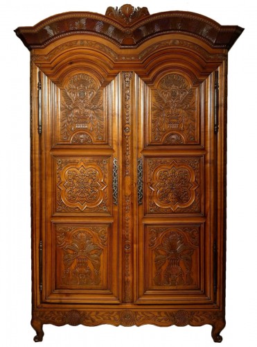 Armoire de mariage rennaise signée et datée 1796