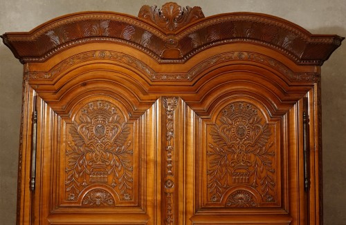 Furniture  - Rennes wedding wardrobe (Armoire de mariage)  signed and dated 1796