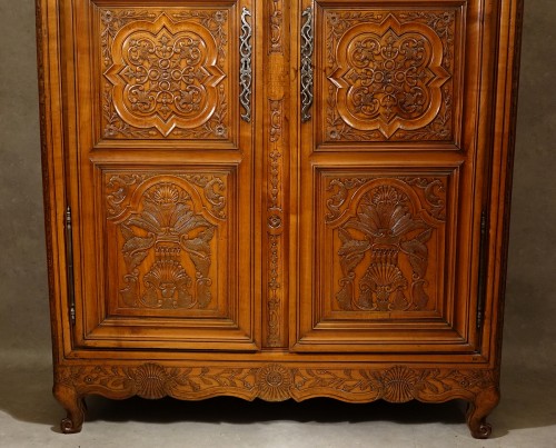 Rennes wedding wardrobe (Armoire de mariage)  signed and dated 1796 - 