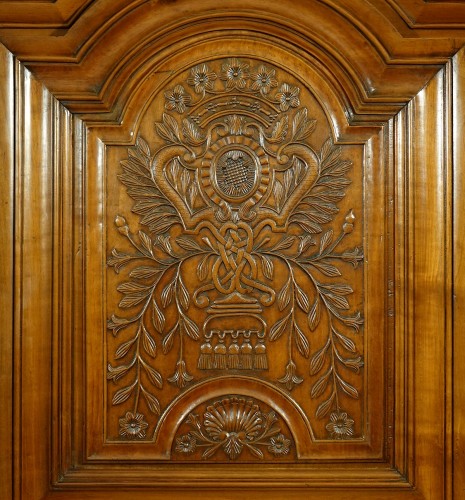  - Armoire de mariage rennaise signée et datée 1796